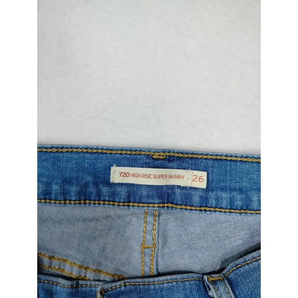 Levi Strauss Jeans Women's 26 Blue 720 High Rise Super Skinny Raw Hem Distressed